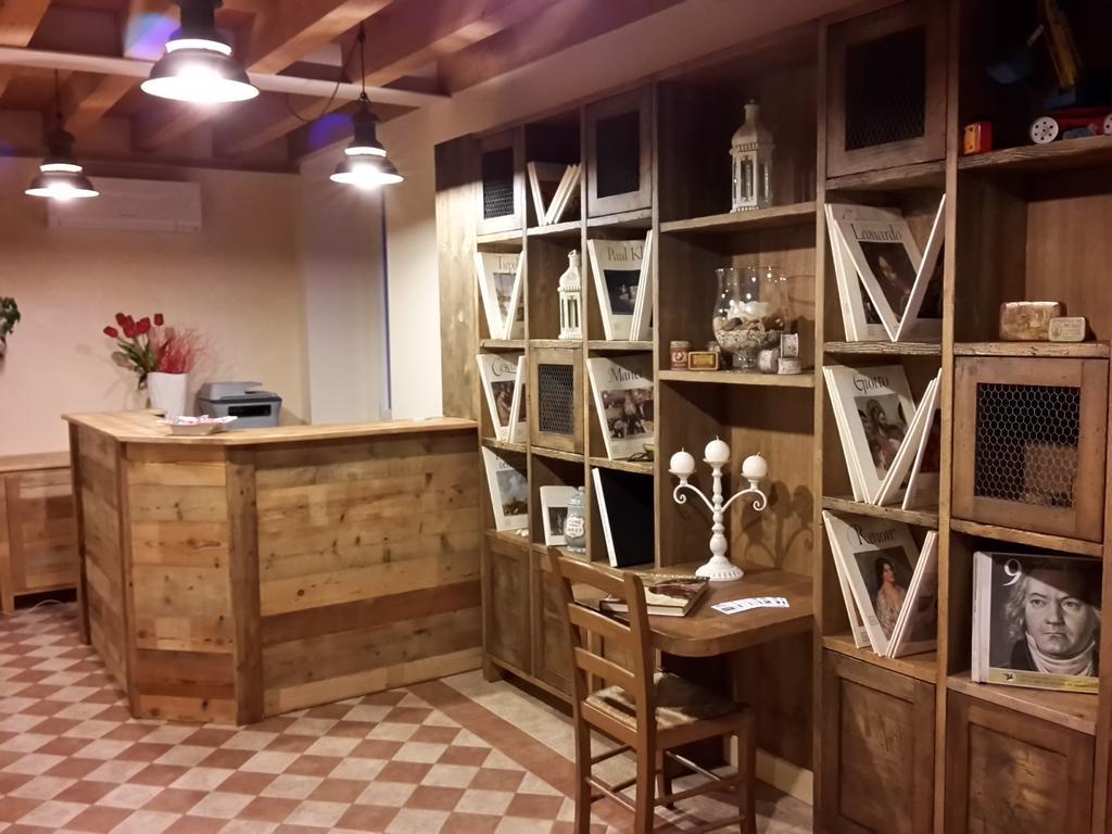 Agriturismo Milord 萨罗 外观 照片
